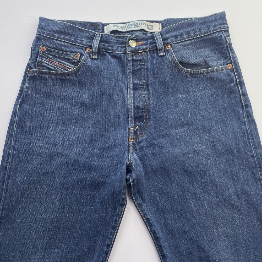 Vintage Diesel Jeans Mens 32W 32L Blue Wash Denim Straight Leg Button Fly Italy